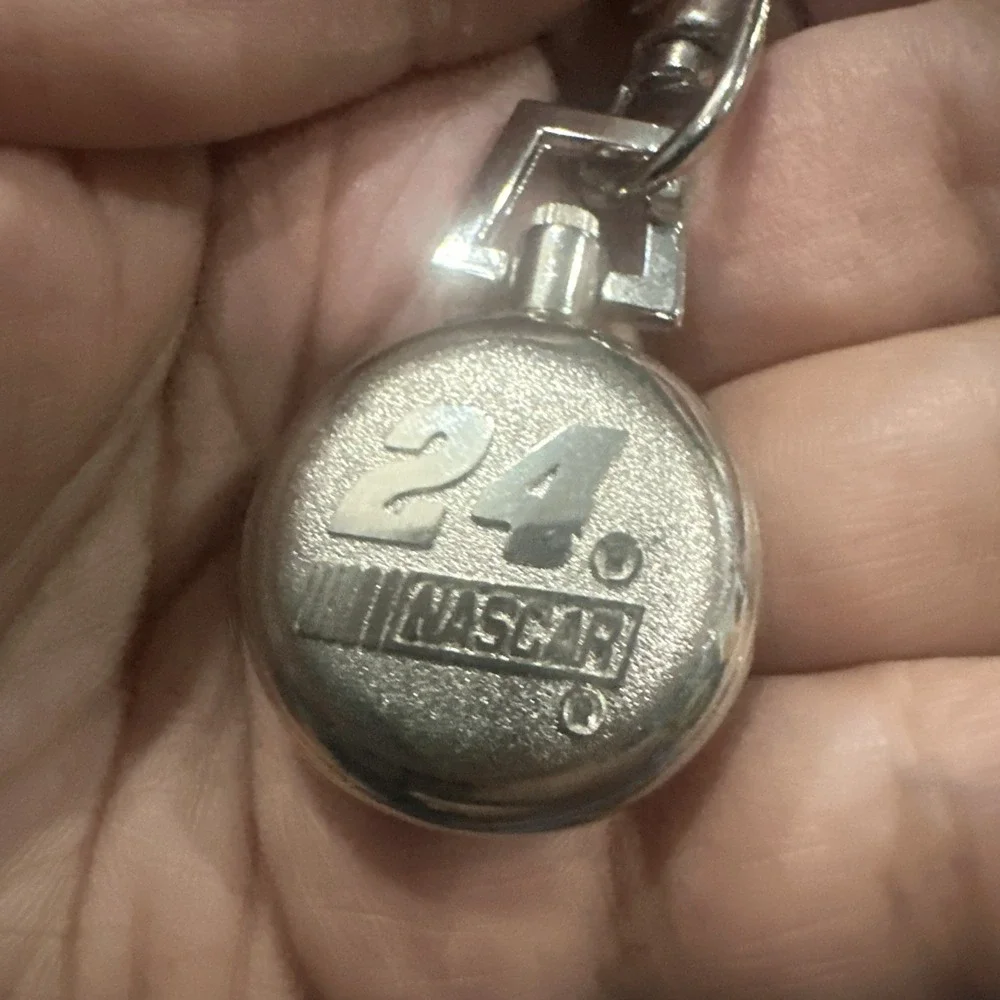 Working 24 Nascar Jeff Gordon Small Pocket Watch Keychain Silver Tone